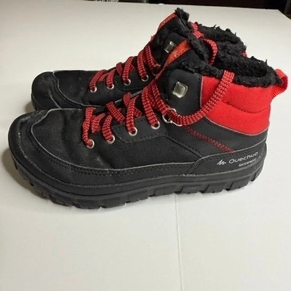 Quechua Decathlon Warm Waterproof Mid-Top‎ Hiking Shoes